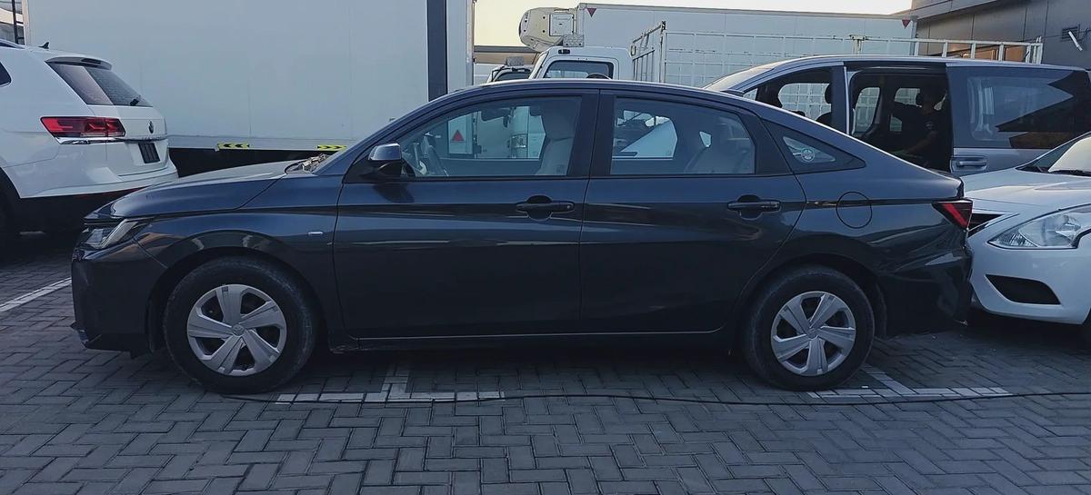 Toyota Yaris – GCC Specification Model: 2023 Mileage: 74,690 KMS Condition: Excellent, very well mai-3-3