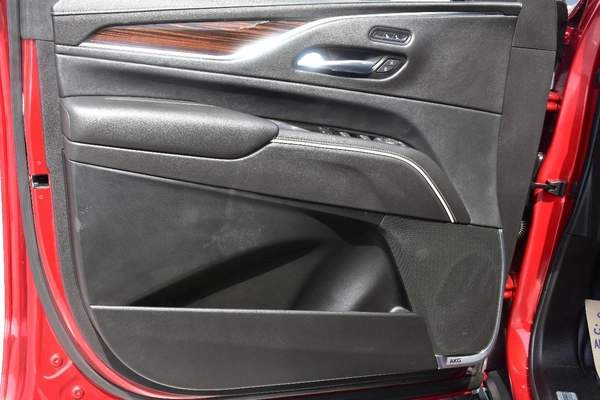 CADILLAC ESCALADE ESV 2021 | RED