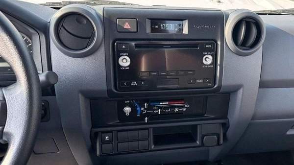 Toyota Land Cruiser Pick Up LAND CRUISER LC79 4.2L V6 DIESEL 2024