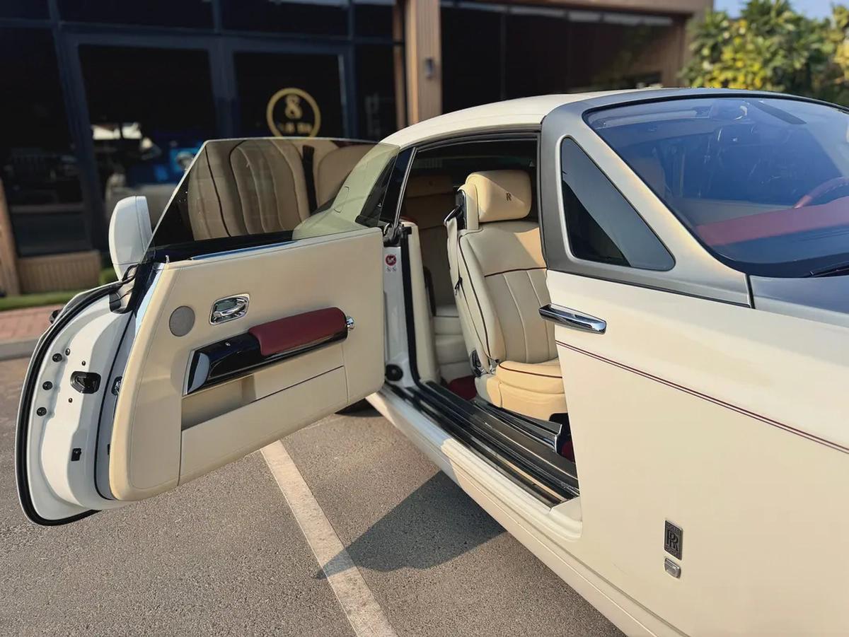 2016 Rolls-Royce Phantom | GCC | Excellent Condition | Crypto Friendly-7-7