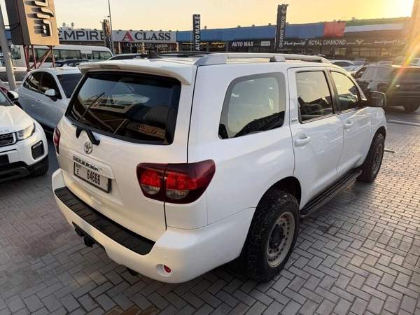 Toyota Sequoia