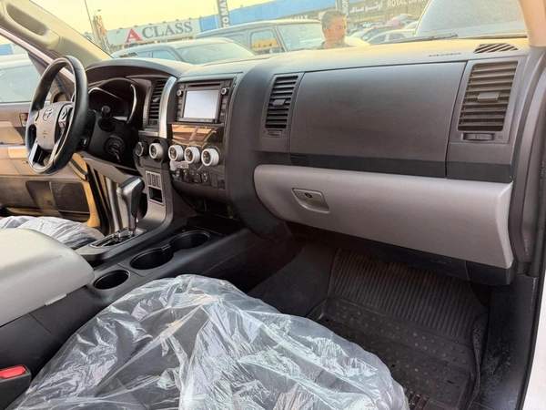 Toyota Sequoia