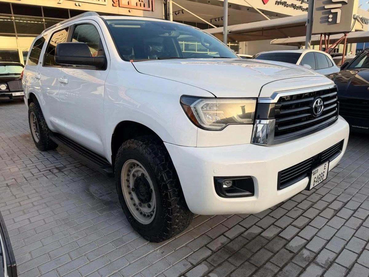 Toyota Sequoia-5-5