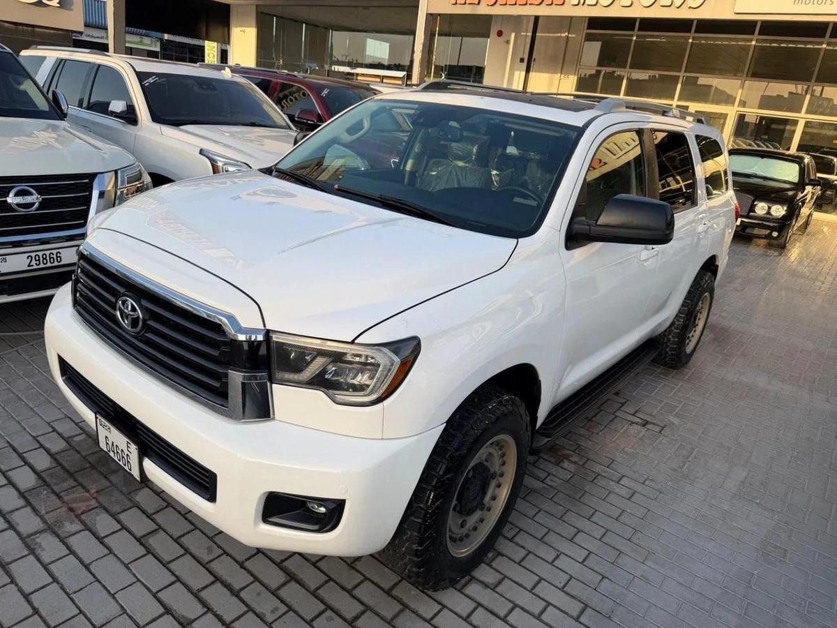 Toyota Sequoia-10-10