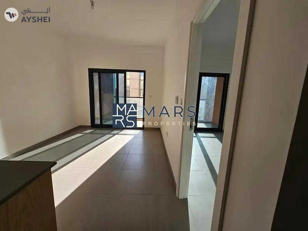 Spacious Layout | Ready to Move In | Prime Location-7-7