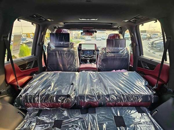 Lexus LX 600 URBAN / 3.5L V6 / HEADUP DISPLAY / PWR SEATS / DVD+KICK SENSORS / 360*CAMERA (CODE # LX6U)