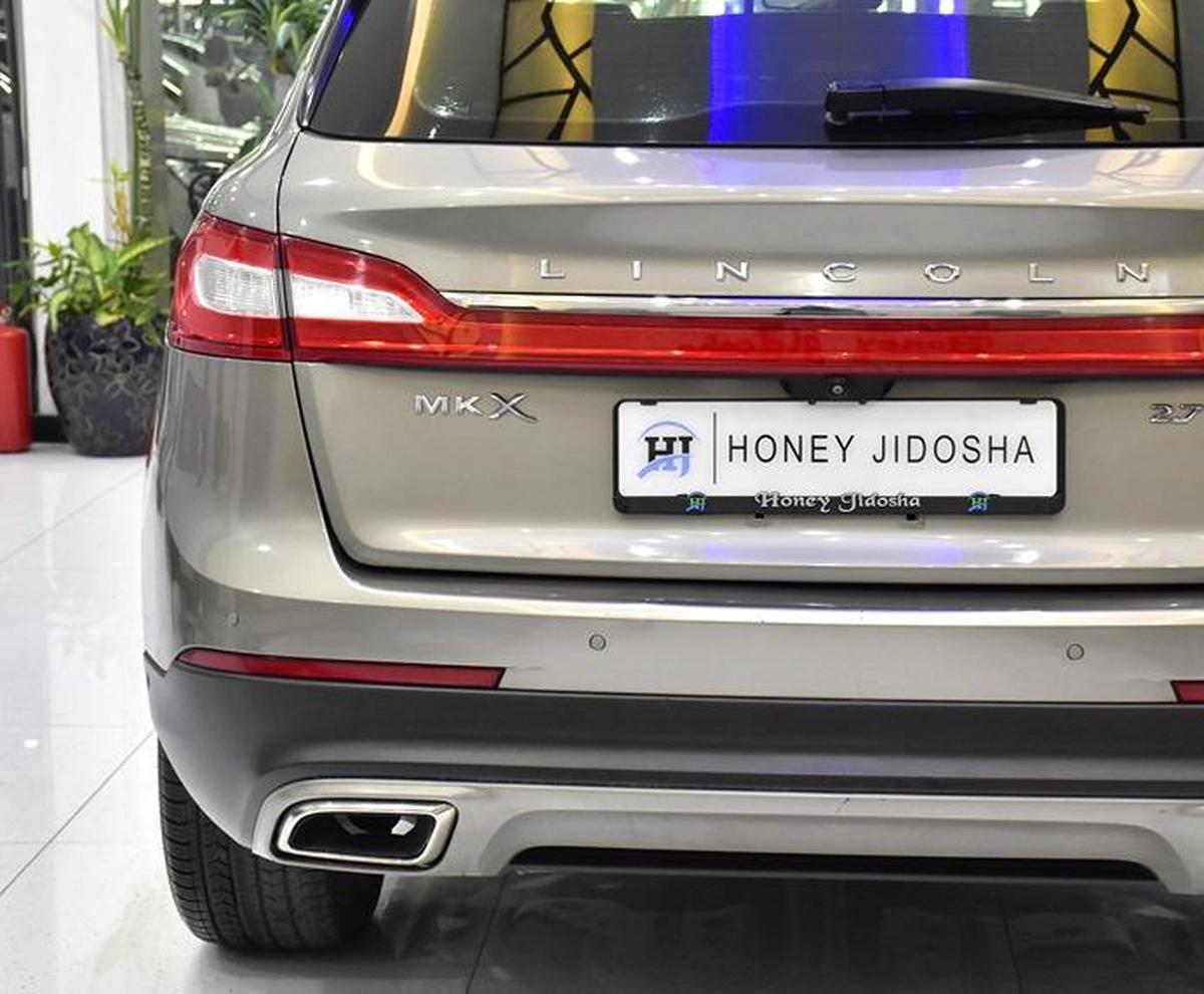 Lincoln MKX 2.7 ECOBoost AWD ( 2016 Model ) in Beige Color GCC Specs-10-10