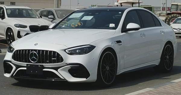 BENZ C63s | E PERFORMANCE | 2024 | WITH ONLY | 4573 KM | 5 A GRADE | JAPAN IMPORT | CLEAN TITLE