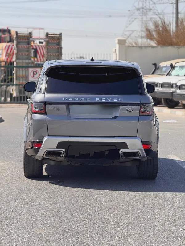 2020- RANGE ROVER SPORT HSE - AMERICAN SPECES - ONLY 146,000 KM