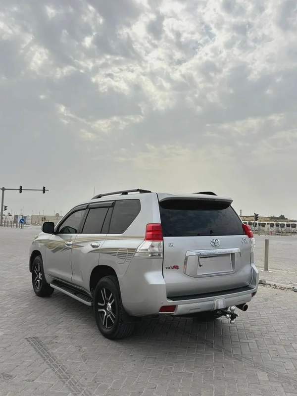 Toyota Prado VXL V6 FULL opishn 2010 calen car