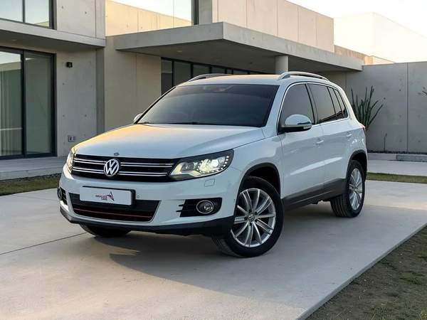 VOLKSWAGEN TIGUAN 2.0L I4 TSI A/T | 2016 | GCC SPECS