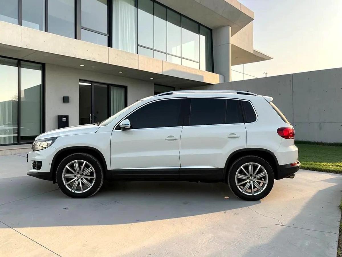 VOLKSWAGEN TIGUAN 2.0L I4 TSI A/T | 2016 | GCC SPECS-4-4