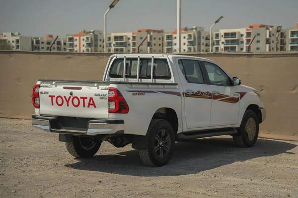 2026 Toyota Hilux Double Cab GLX - GCC Specs - Brand New!