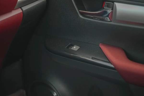 2026 Toyota Hilux Double Cab GLX - GCC Specs - Brand New!