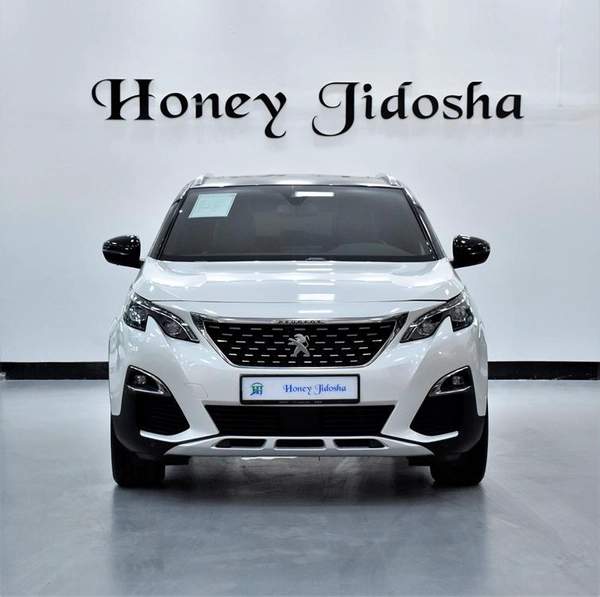 Peugeot 3008 Turbo GT-Line ( 2020 Model ) in White Color GCC Specs