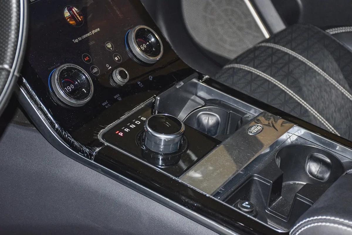 0% DP II R Dynamic V6 P380 VELAR 2018 II GCC SPECS-13-13