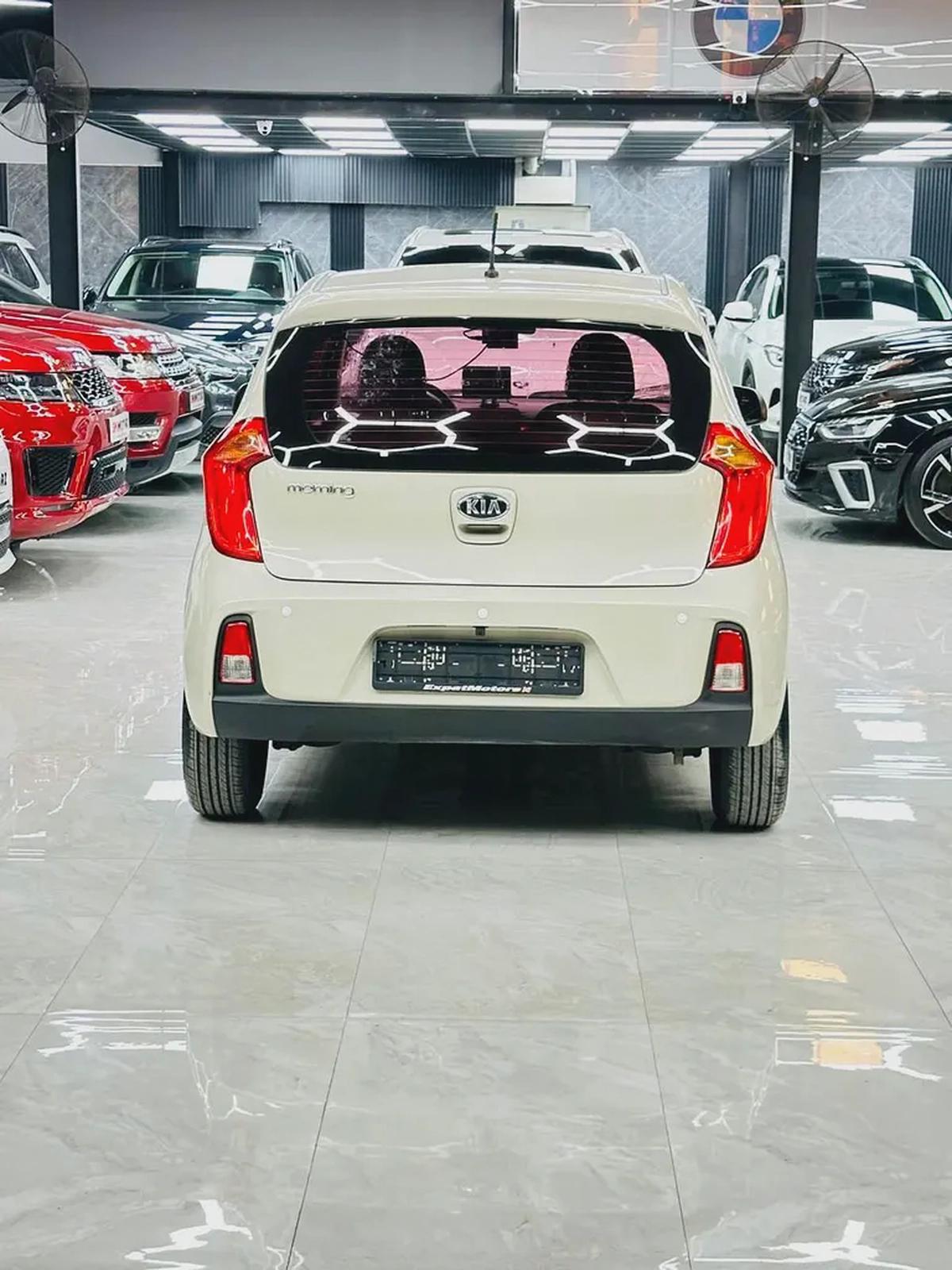 KIA MORNING 2016 SHOWROOM CONDITION WITH YEAR WARRANTY-3-3