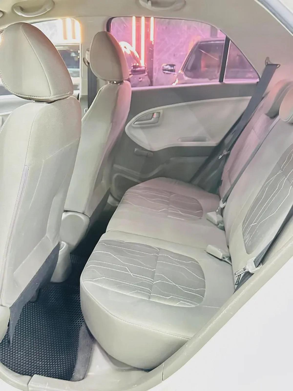 KIA MORNING 2016 SHOWROOM CONDITION WITH YEAR WARRANTY-8-8