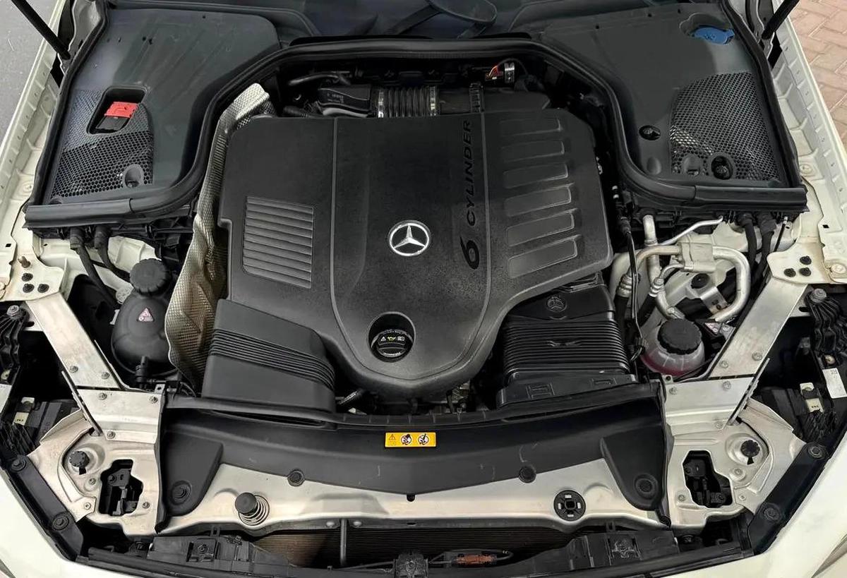 MERCEDES BENZ CLS450 - 2019 - SUPER CLEAN CAR FRESH JAPAN IMPORT-3-3