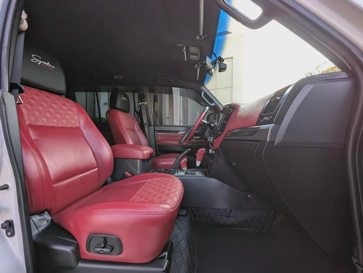 MITSUBISHI PAJERO 2020 GCC V6 3.8L IN EXCELLENT CONDITION-3-3