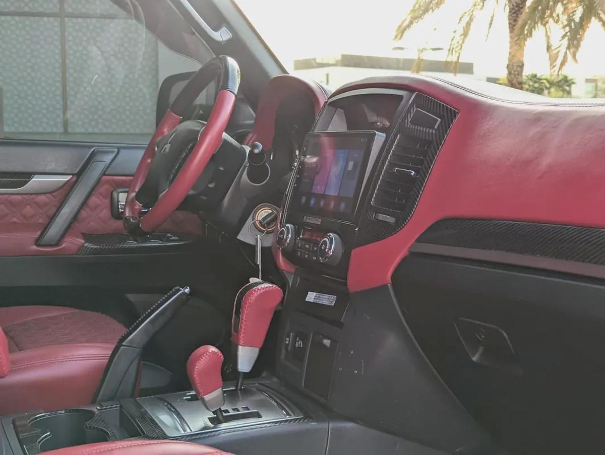 MITSUBISHI PAJERO 2020 GCC V6 3.8L IN EXCELLENT CONDITION-7-7