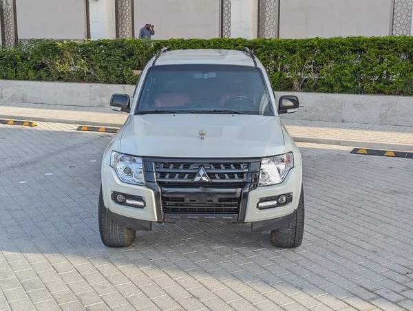 MITSUBISHI PAJERO 2020 GCC V6 3.8L IN EXCELLENT CONDITION