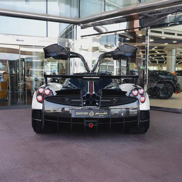 2018 PAGANI HUARYA BC 19