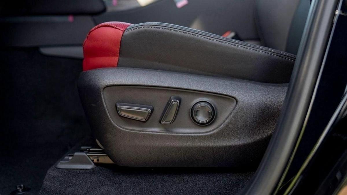 Toyota Land Cruiser Toyota land cruiser VXR 3.5L Petrol Full Option 2025-14-14