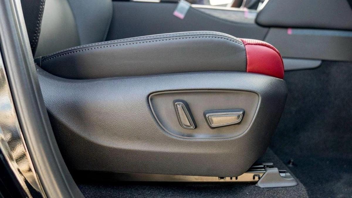 Toyota Land Cruiser Toyota land cruiser VXR 3.5L Petrol Full Option 2025-15-15