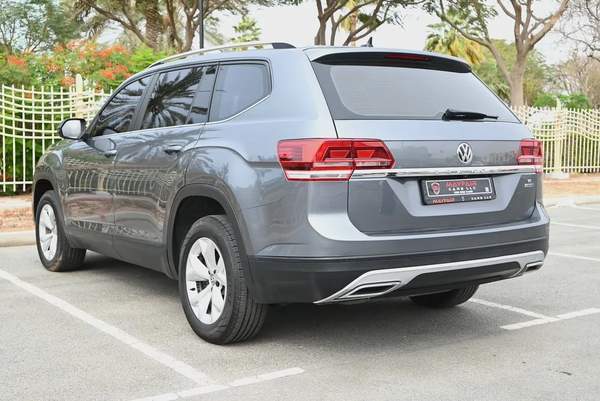 870 AED - GCC SPECS - VOLKSWAGEN TERAMONT 3.6L 4WD - FIRST OWNER