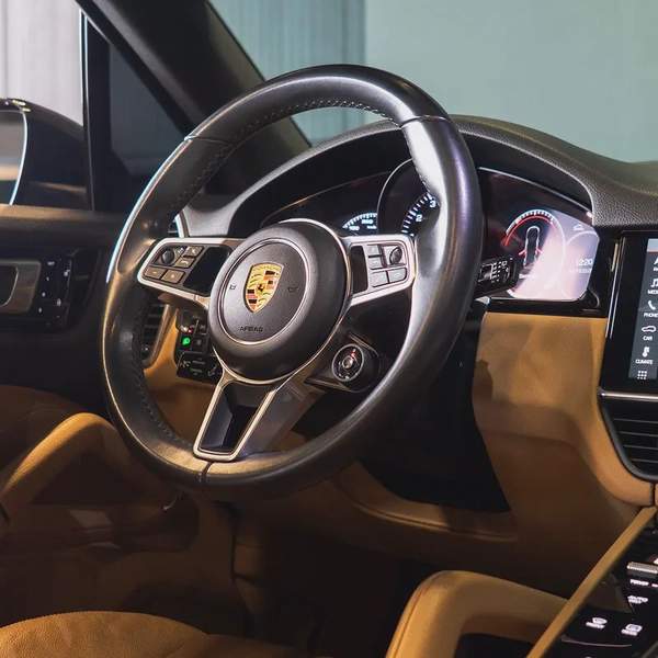 AED 3,265 pm • 0% Downpayment • Porsche Cayenne S • 1 Year Warranty