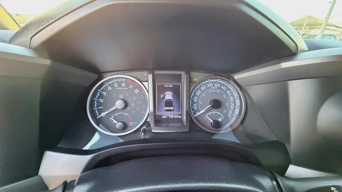 Toyota Tacoma TRD Sport-10-10
