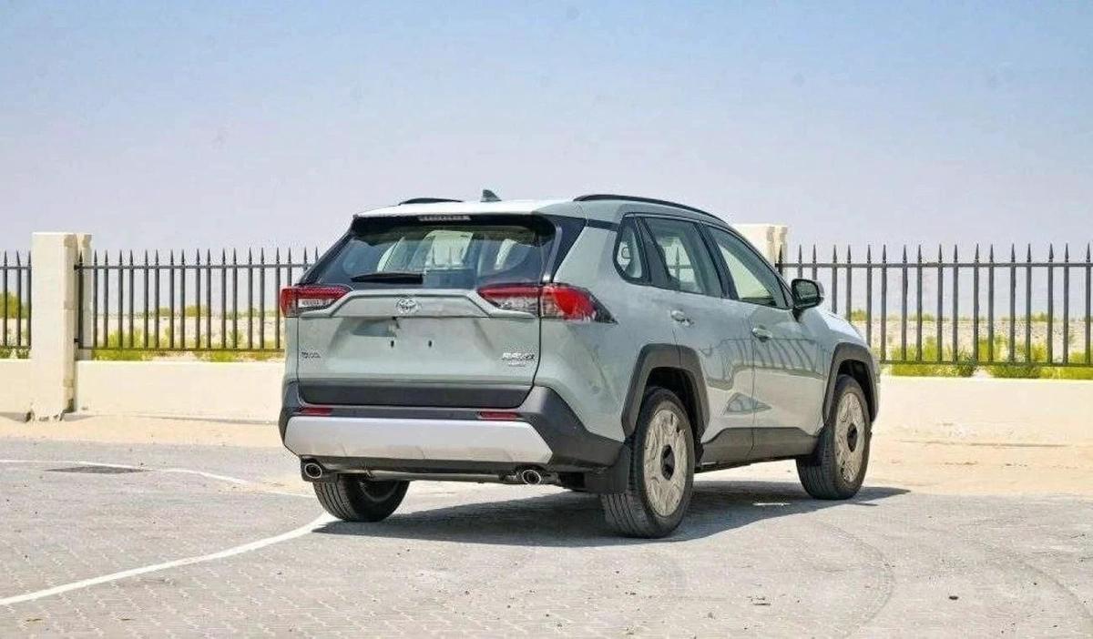 Toyota RAV4 2.5L ADVENTURE 2024-15-15