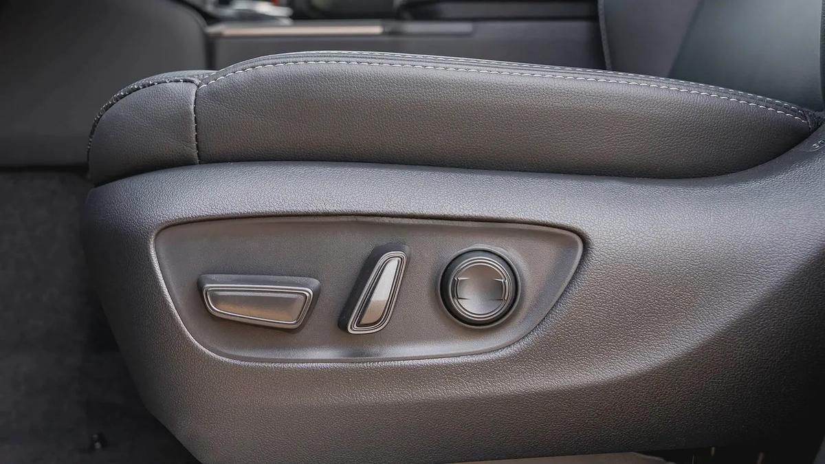 Toyota Prado Adventure 2026 - European Specs - GCC Resale-5-5