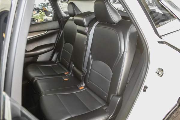 1 YR WARRANTY | GCC | 2.0L | AED 1,650 PM