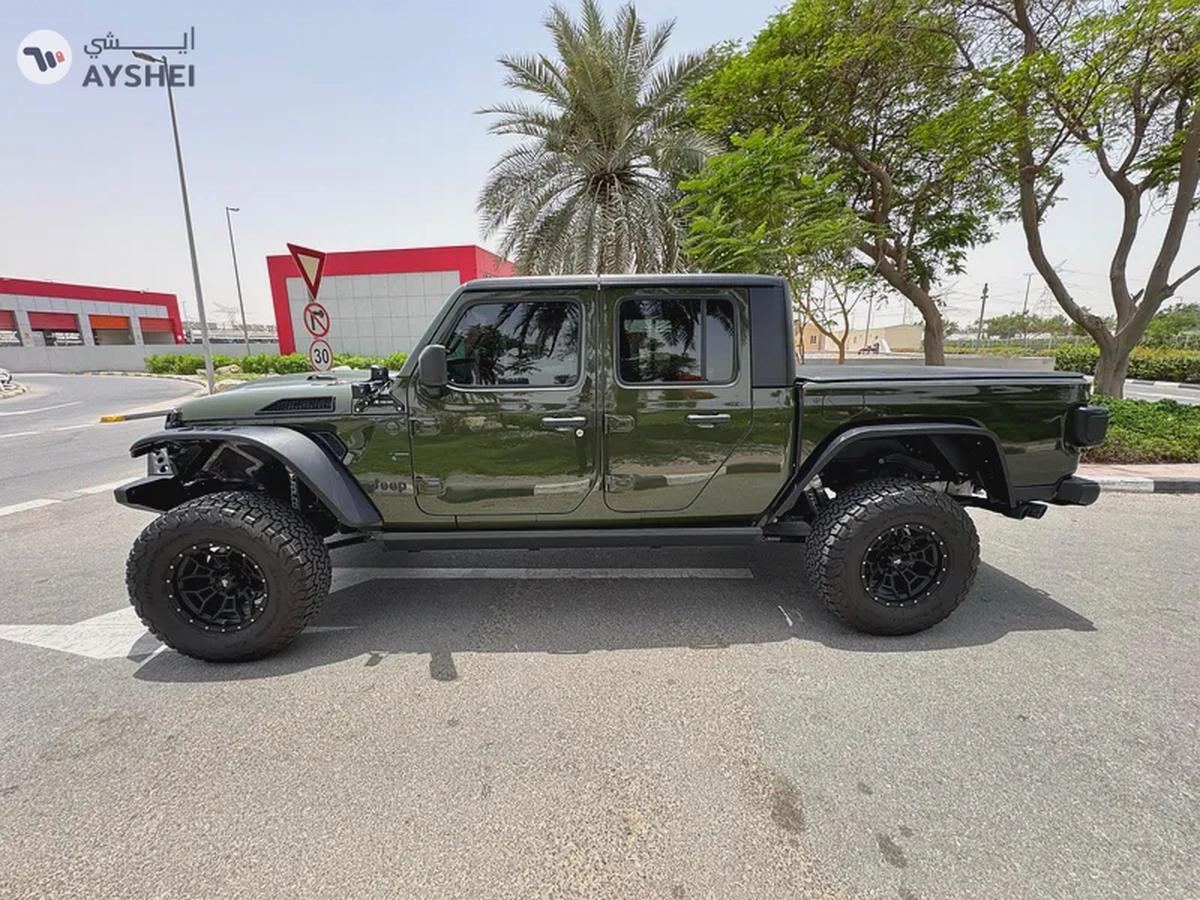 JEEP GLADIATOR OFF ROAD-4-4