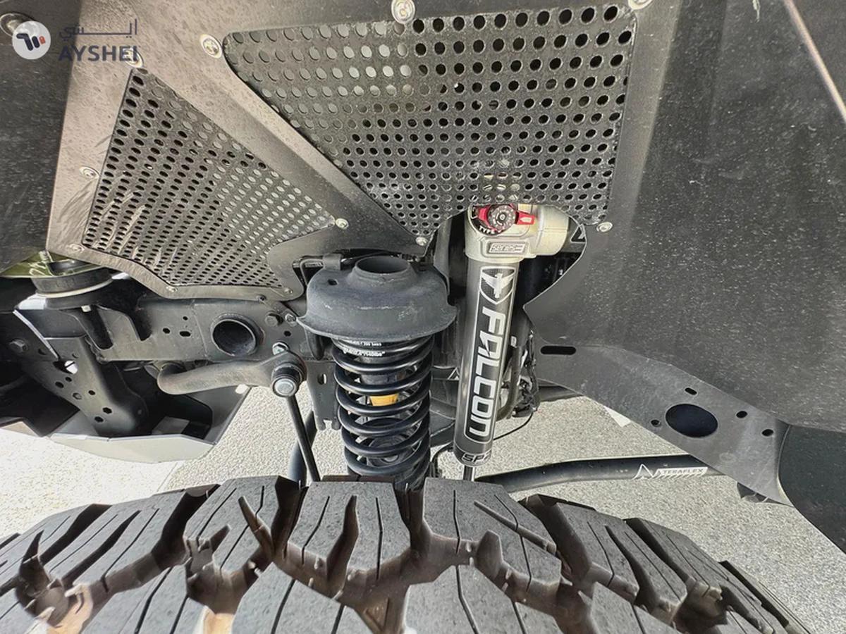 JEEP GLADIATOR OFF ROAD-19-19