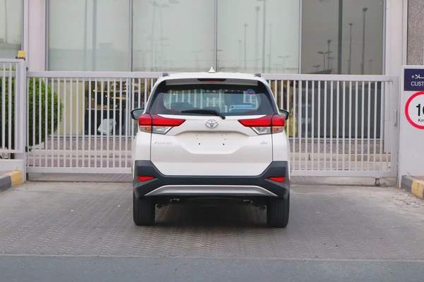 Toyota Rush EX 2023 - GCC Specs - Original Paint