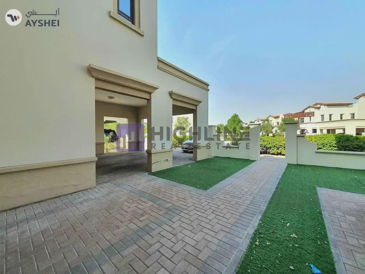 4 Bedroom Spanish Style Villa Arabian Ranches-14-14