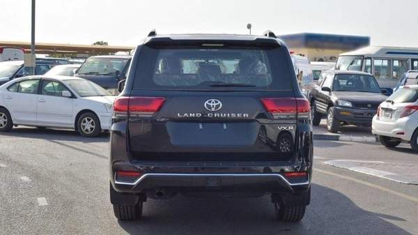 Toyota Land Cruiser Toyota Land Cruiser VXR 3.3L Diesel 2025