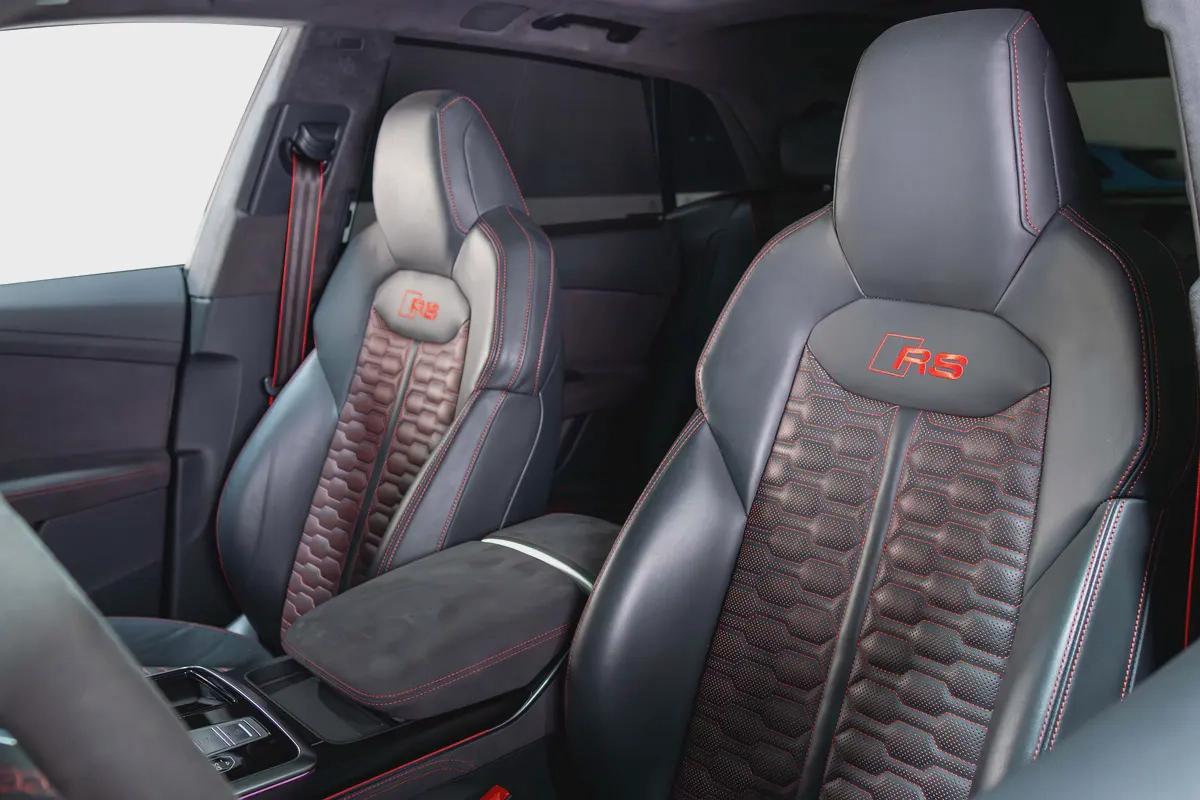 AUDI RSQ8 Performance-Super SUV-Exclusive Order-Carbon Ceramic Brakes-23 Inch Satin Grey Rims-10-10