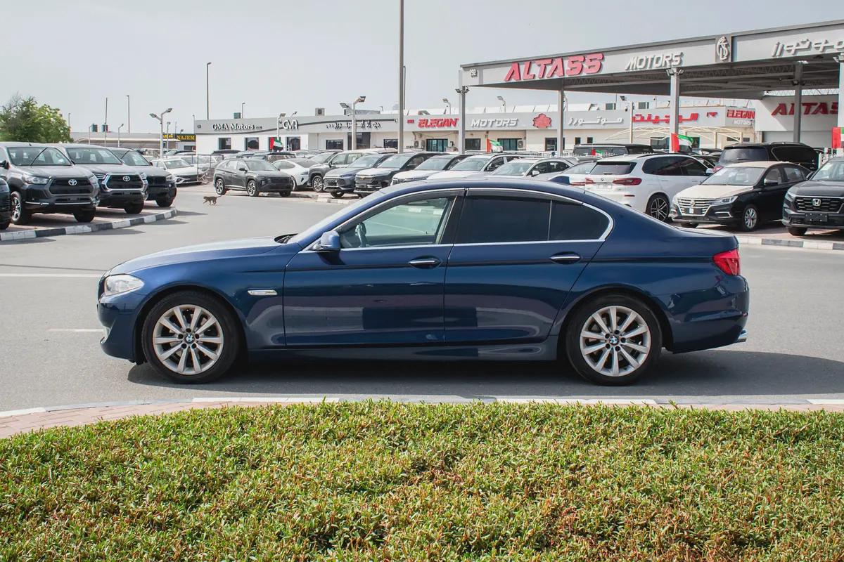 2010 - BMW 528i - IMMACULATE CONDITION - ONLY 102,000 KM DONE-4-4