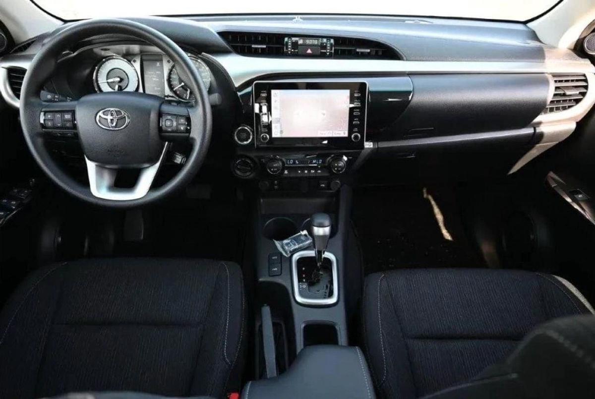Toyota Hilux Hilux Sr5 4.0L V6 petrol-6-6