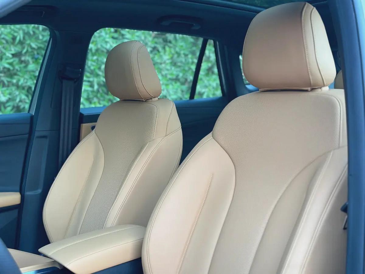 MG l HS LUXURY 2025 I GCC I FULL OPTION-15-15