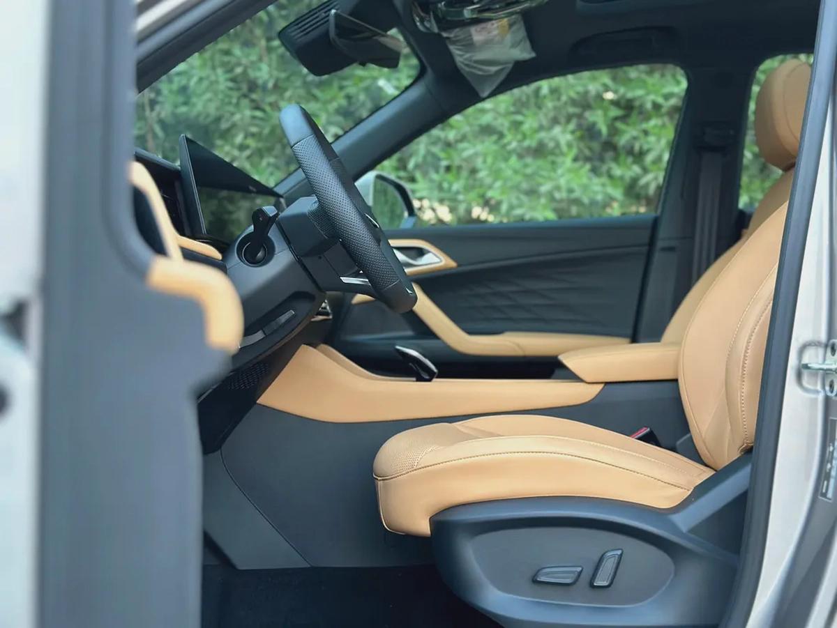 MG l HS LUXURY 2025 I GCC I FULL OPTION-16-16