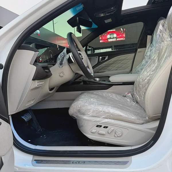 Kia K8 2023 Hybrid | Korean Specs | Clean Title | 37K KM | White | كيا K8 2023 هايبرد وارد كوري كلين