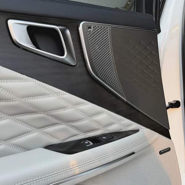 Kia K8 2023 Hybrid | Korean Specs | Clean Title | 37K KM | White | كيا K8 2023 هايبرد وارد كوري كلين