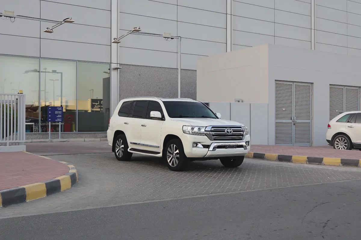 Toyota land cruiser GXR V8 4.6-1-1