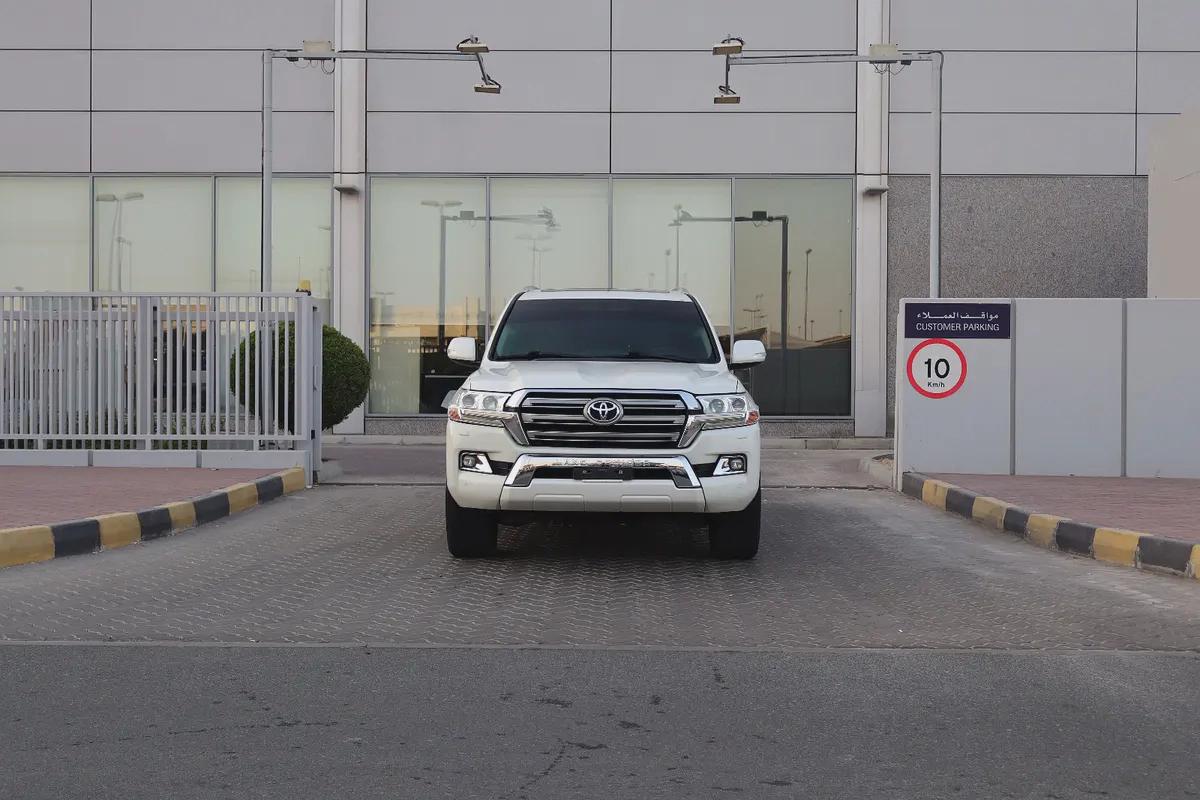 Toyota land cruiser GXR V8 4.6-2-2