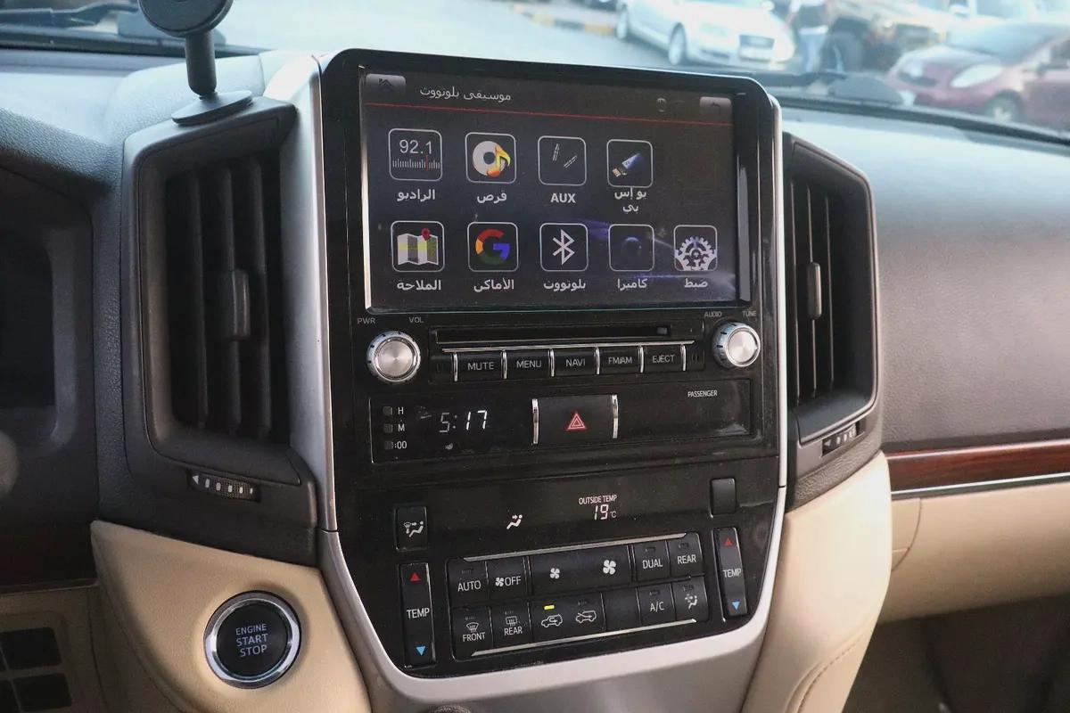 Toyota land cruiser GXR V8 4.6-6-6